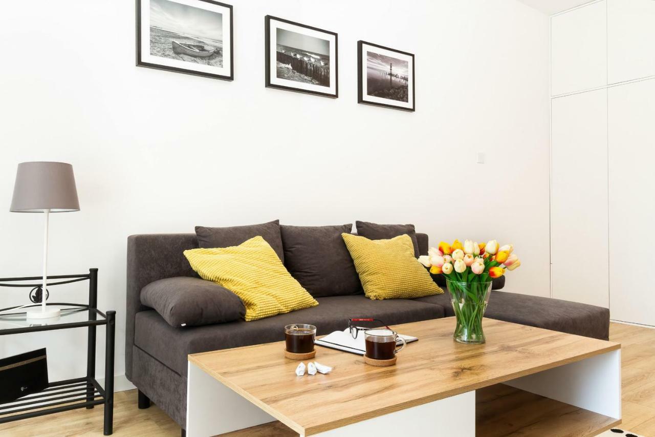 Apartments Zajezdnia Wrzeszcz Gdansk Grudziadzka By Noclegi Renters Dış mekan fotoğraf