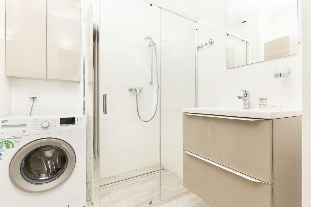 Apartments Zajezdnia Wrzeszcz Gdansk Grudziadzka By Noclegi Renters Dış mekan fotoğraf